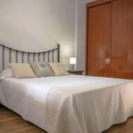 Elegante Y Luminoso Piso Recien Reformado * サンタ・ウルスラ